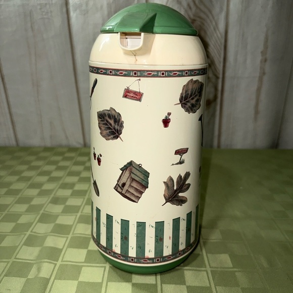 Pfaltzgraff Naturewood melamine, Coffee Carafe Kitchen Accessory - Picture 2 of 5